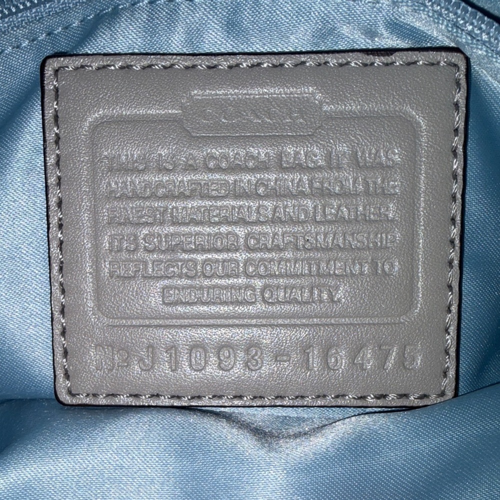Coach Y2K Gray And Metallic Colette Shoulder Bag - Picture 12 of 14